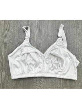 Bali White Classic Support Wirefree Bra Women
